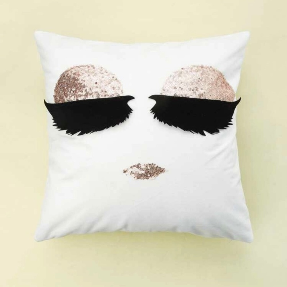🛍PAIR OF SUPER CHIC PILLOW CASES🛍